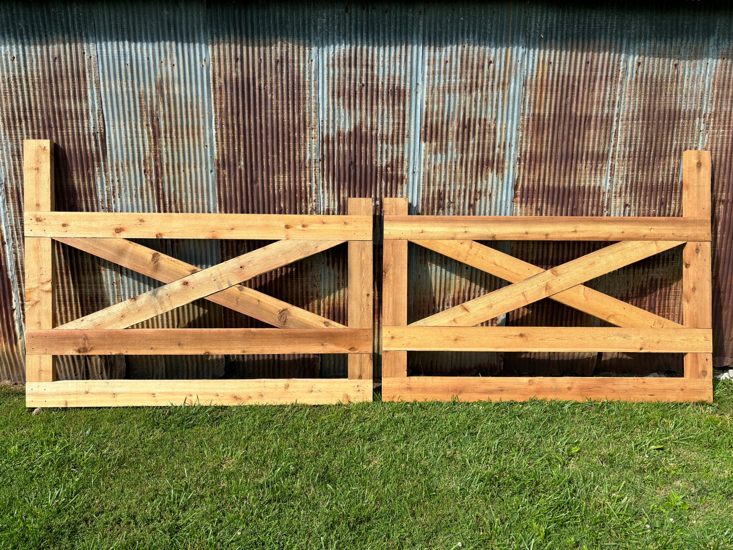Western Red Cedar Entrance Gates